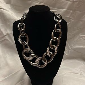 Premier Designs chunky loop necklace.